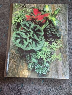 Botanical Decorative Hardcover Photo Book - Green and Red Plant Cover